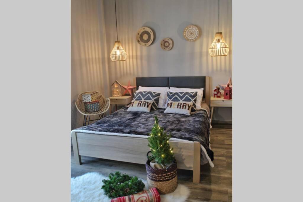 Aelia Apartment Ликсури Екстериор снимка
