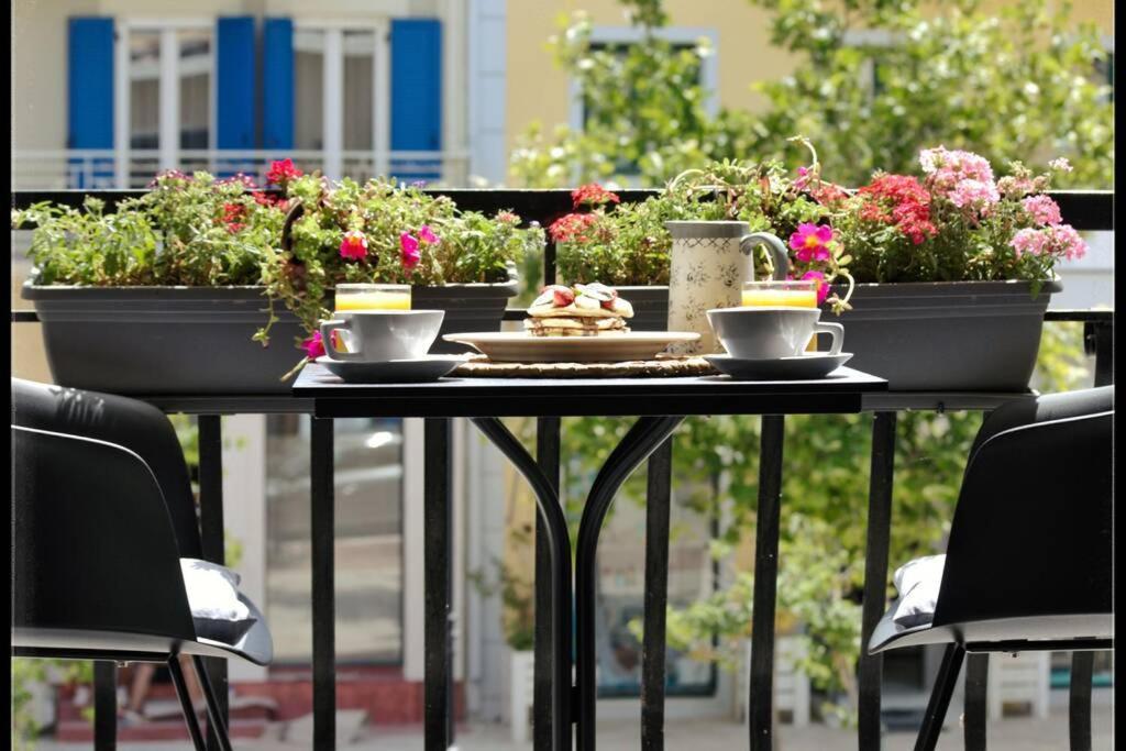 Aelia Apartment Ликсури Екстериор снимка